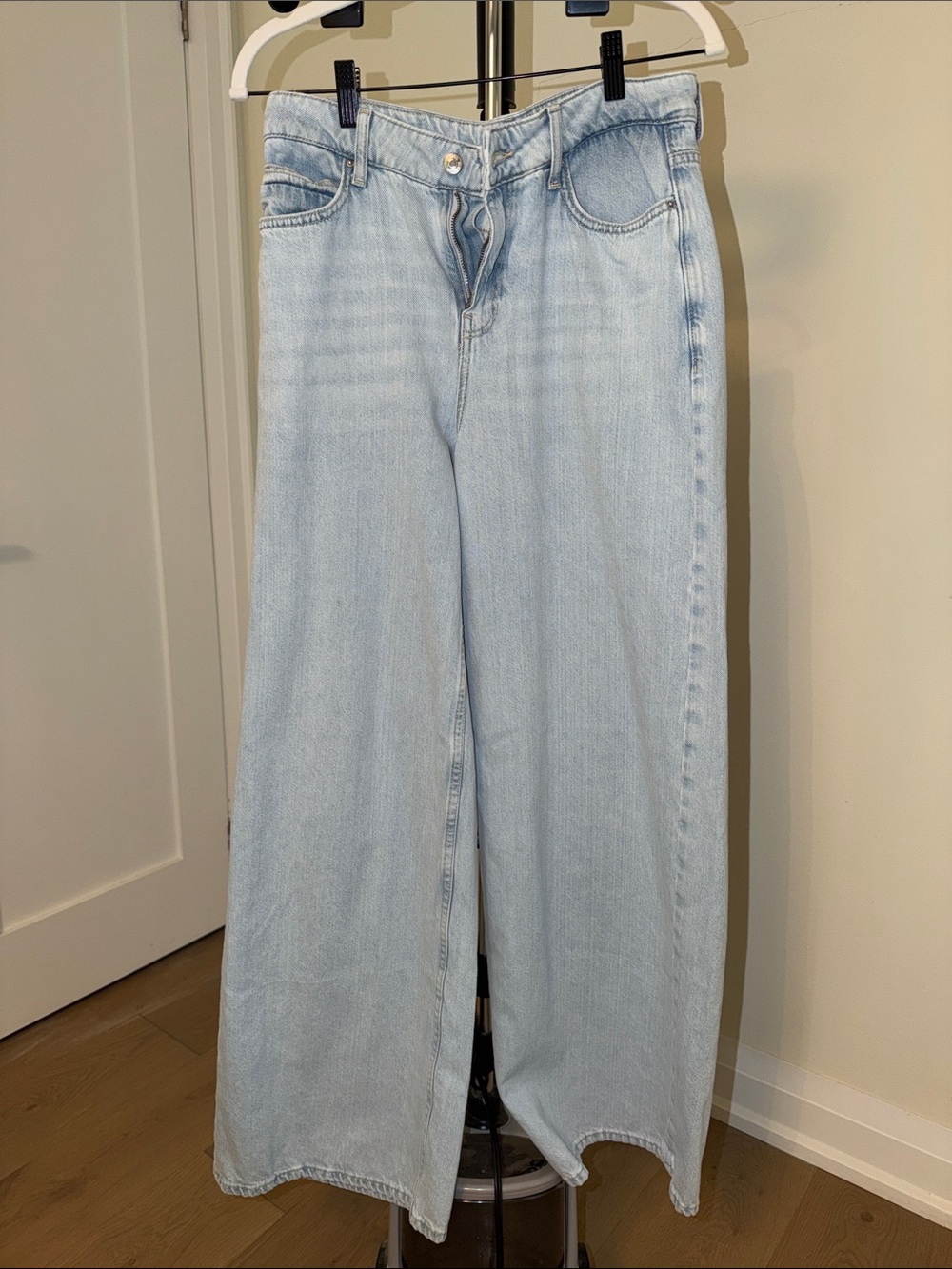 Zara Light Blue Wide-Leg Jeans